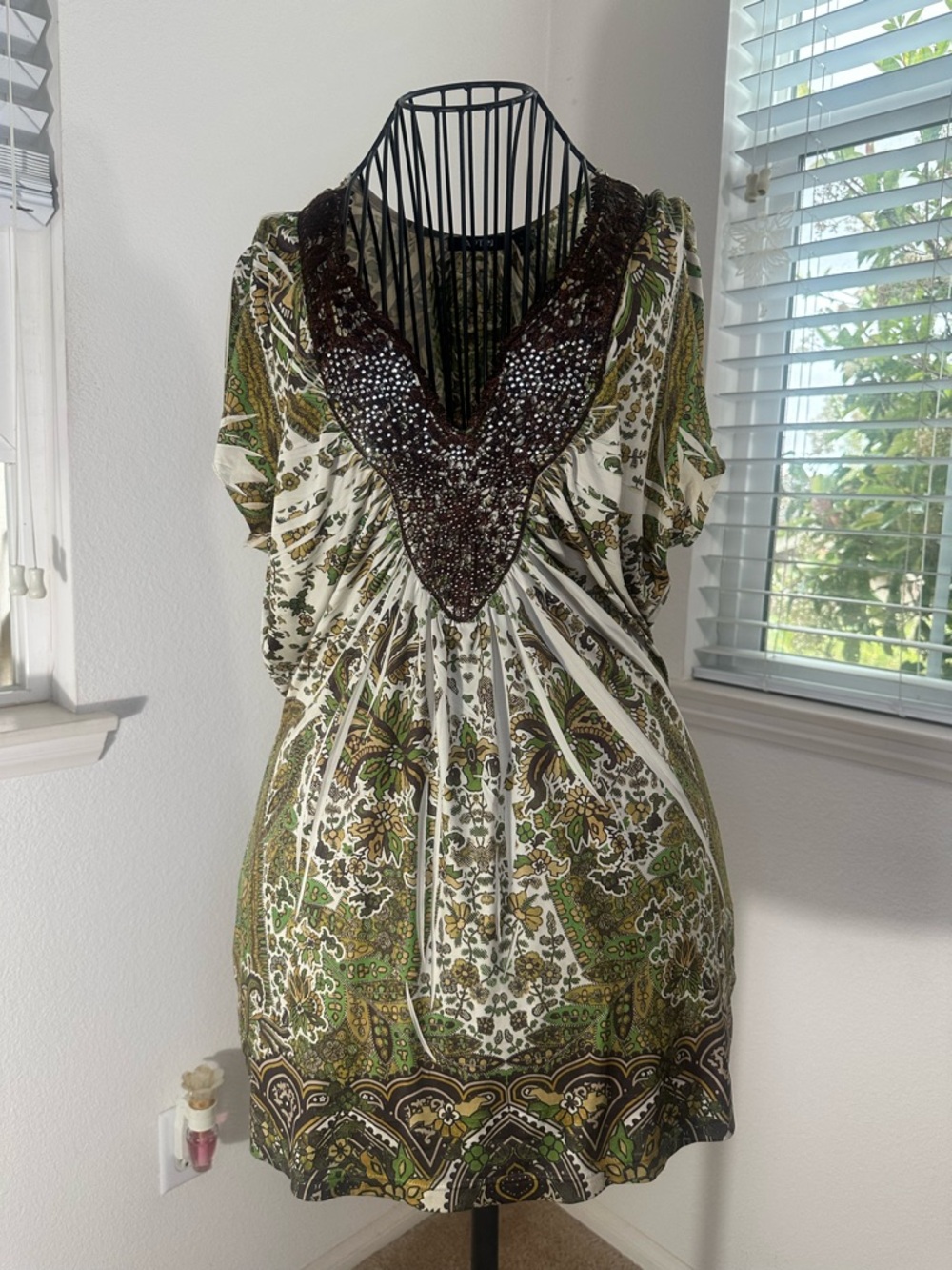 Apt. 9 Olive Green Paisley Embellished V-Neck Tunic